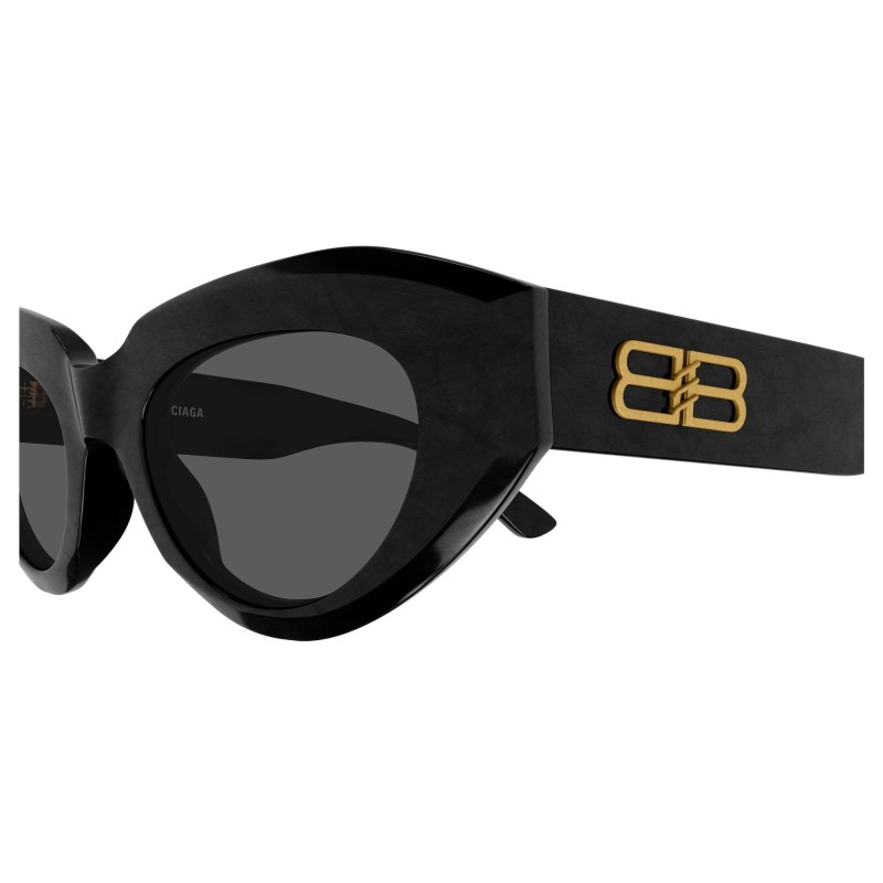 Max Square Af Sunglasses in Black  Balenciaga NL